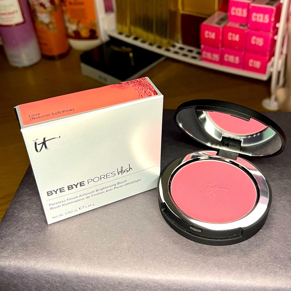 It Cosmetics Bye Bye Pores Blush